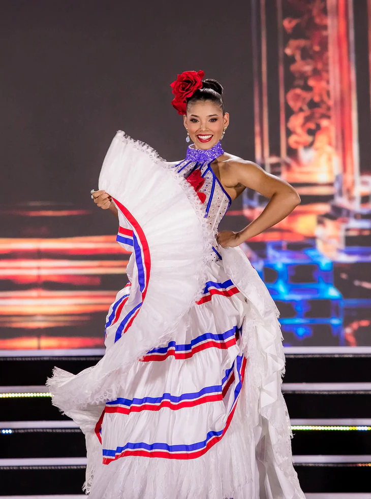 Nhan sắc đời thường của tân Miss World 2026 Joheirry Mola - Ảnh 20.