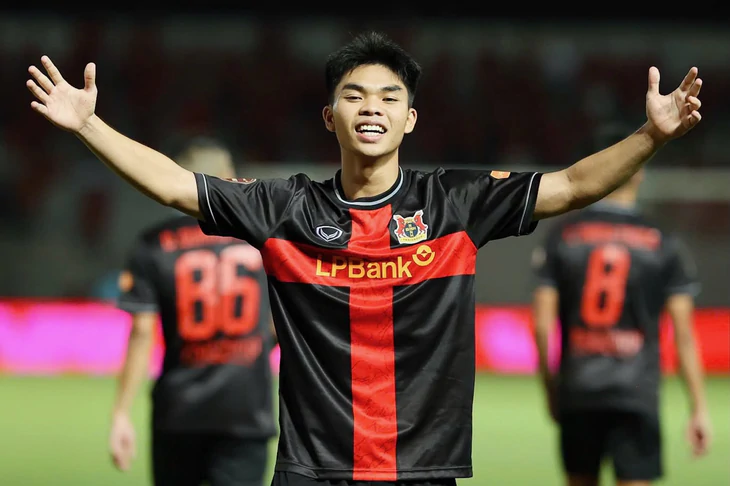 Rời U20 Việt Nam, Nguyễn Lê Phát lập tức ghi bàn ở V-League - Ảnh 1.