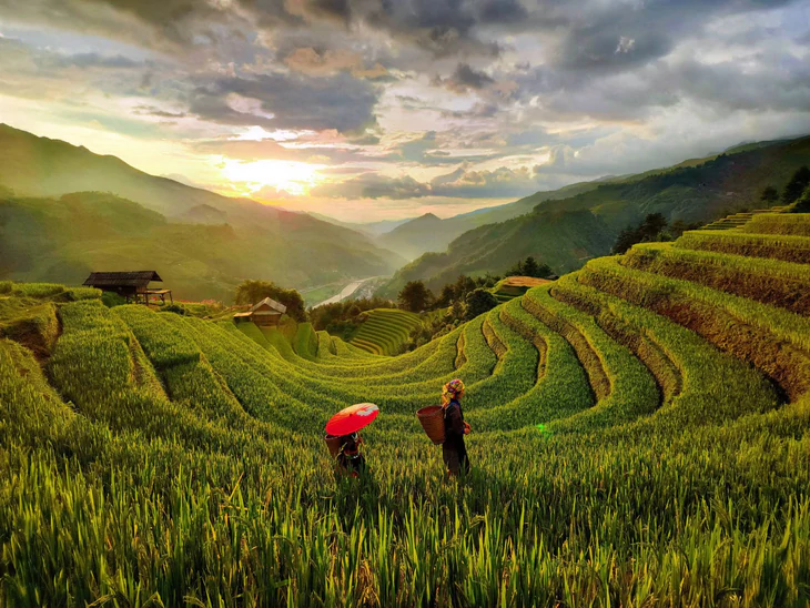 Bị phốt thu phụ phí xe ôm, homestay tại Mù Cang Chải lên tiếng - Ảnh 1.