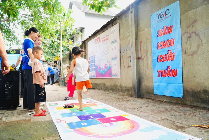 Công nhân trao giọt máu, chủ nhà trọ gieo nghĩa tình - Ảnh 7.