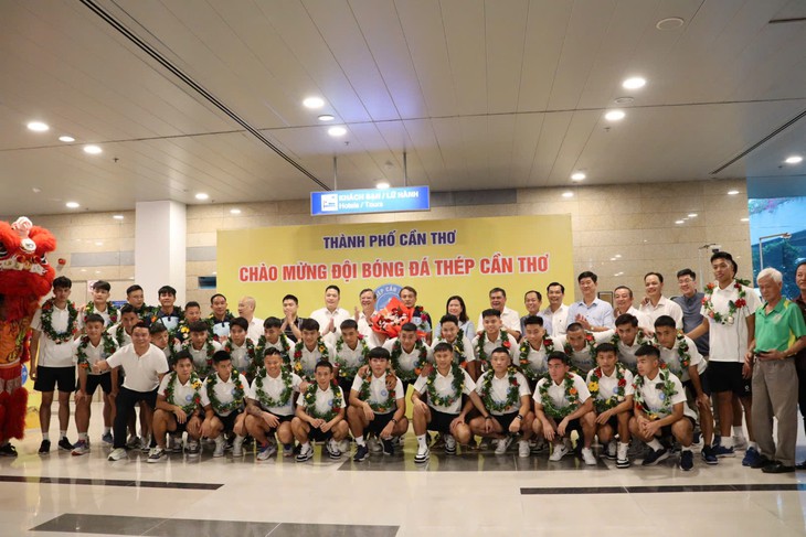 Đội bóng chuyên nghiệp trở lại, khán giả Cần Thơ sắp được sống lại không khí bóng đá - Ảnh 2.