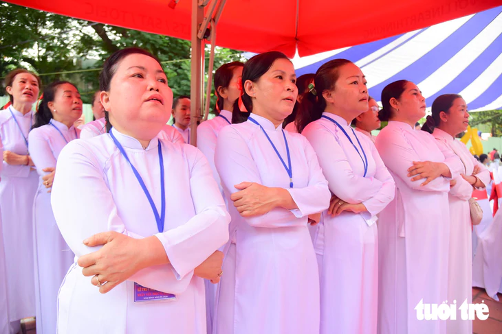 Họ đạo Cao Đài Chợ Lớn cầu siêu cho anh hùng liệt sĩ tại công viên Lê Thị Riêng - Ảnh 11.