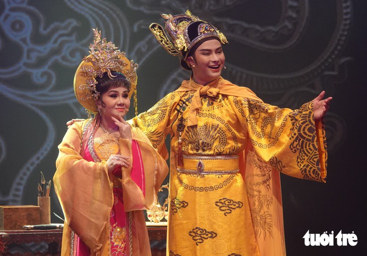 Tú Sương, Võ Minh Lâm đau đáu trong Dời đô - Ảnh 1.