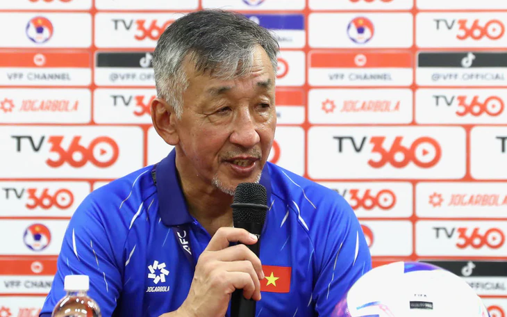 Dư luận Đông Nam Á ngỡ ngàng khi biết HLV U20 Việt Nam đã... '16 năm không nắm đội nào' - Ảnh 3.