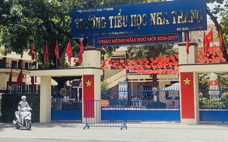 Hiệu trưởng 'siêu trường' hơn 10.500 học sinh, 287 lớp: Hạn chế hội họp, quản trị bằng chuyển đổi số - Ảnh 4.