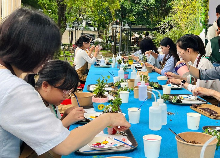 Con mê game, tham gia hội nhóm độc hại... dấu hiệu nào mà phụ huynh cần để ý ngay lập tức? - Ảnh 5.