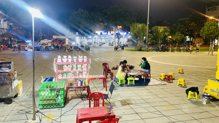 Bé 5 tuổi tử vong khi chạy xe điện tự chế: Giật mình, đồ chơi nhưng không còn là 'đồ chơi' - Ảnh 4.