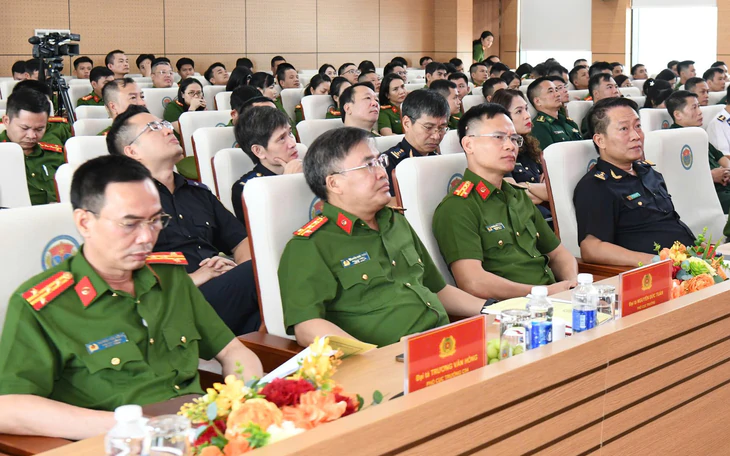 Bắt 740 người trong đường dây ma túy, xác định 'Sáng Con' cầm đầu nhóm giang hồ mạng nguy hiểm - Ảnh 5.