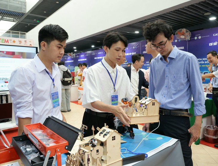 Cần Thơ lập qũy đầu tư mạo hiểm 500 tỉ đồng cho AI và công nghệ cao - Ảnh 1.