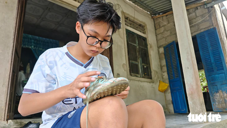 Tân sinh viên ĐH Huế: Luôn nhớ ngày mẹ nằm xuống trước cổng trường nên tôi không bỏ học - Ảnh 6.