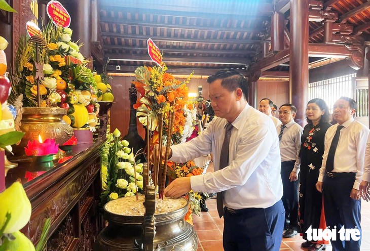 Tưởng niệm 84 năm ngày Tổng Bí thư Lê Hồng Phong hy sinh - Ảnh 1.