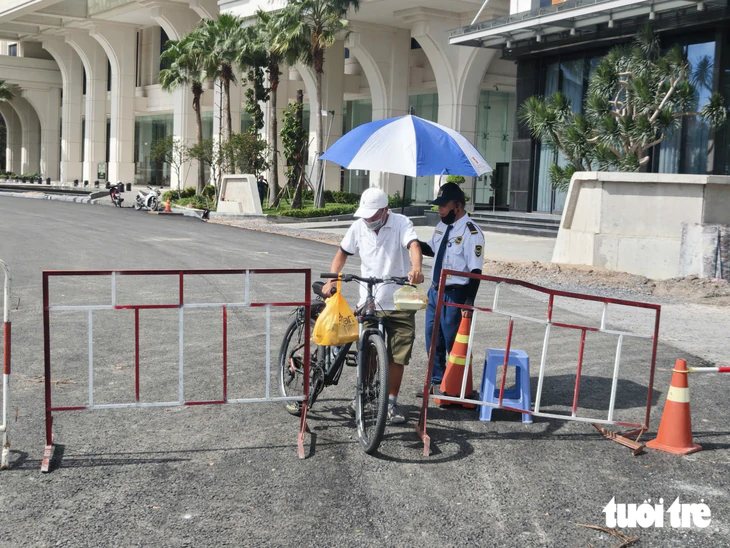 Đường trong khu dân cư: Khi nào được dựng barie, khi nào phải mở? - Ảnh 4.