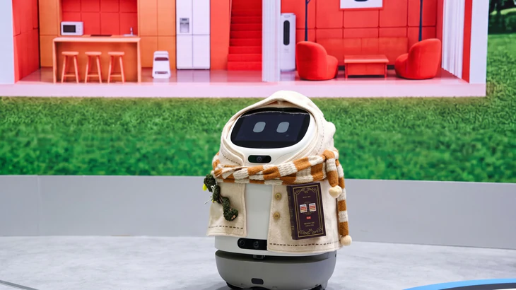 Robot nghe tiếng cầu cứu, tự tìm đến hỗ trợ người cao tuổi hệt như 'quản gia' đa năng - Ảnh 2.