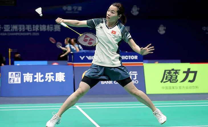 Tay vợt cầu lông Nguyễn Thùy Linh rơi khỏi top 30 thế giới sau gần 2 năm - Ảnh 2.