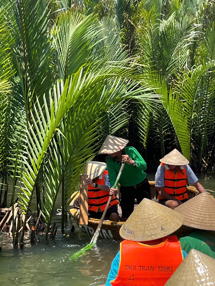 Tour du lịch mới ở 'làng đẹp nhất thế giới' Hội An: Tour cho khách cao cấp của Đà Nẵng? - Ảnh 2.