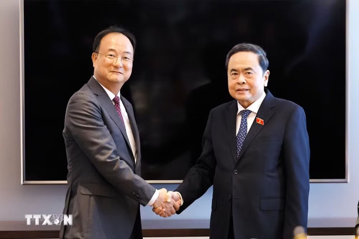 Việt Nam giữ vị trí quan trọng trong chiến lược của các tập đoàn Hàn Quốc - Ảnh 3.