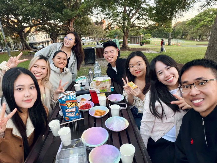 Rời nhà đi xa, học cách tự lập và khám phá chính mình - Ảnh 6.