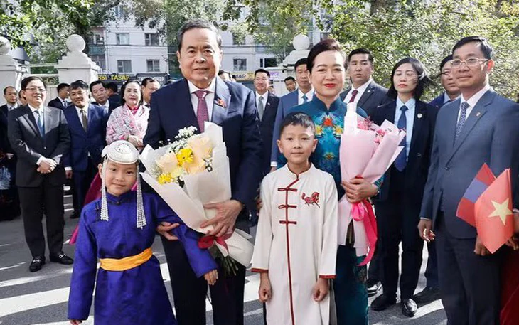Chủ tịch Quốc hội Mông Cổ: Việt Nam là người bạn truyền thống, giữ vị trí quan trọng hàng đầu - Ảnh 6.