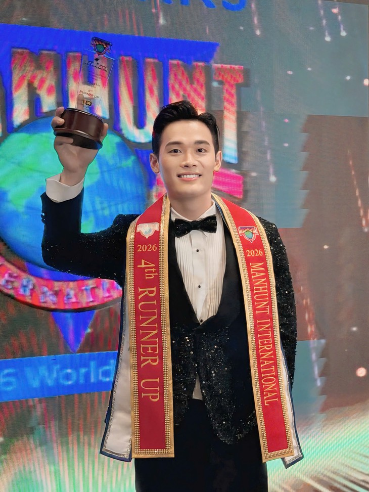 Trần Tiến Dũng đoạt á vương 4 Manhunt International, Việt Nam đăng cai 2027 - Ảnh 3.