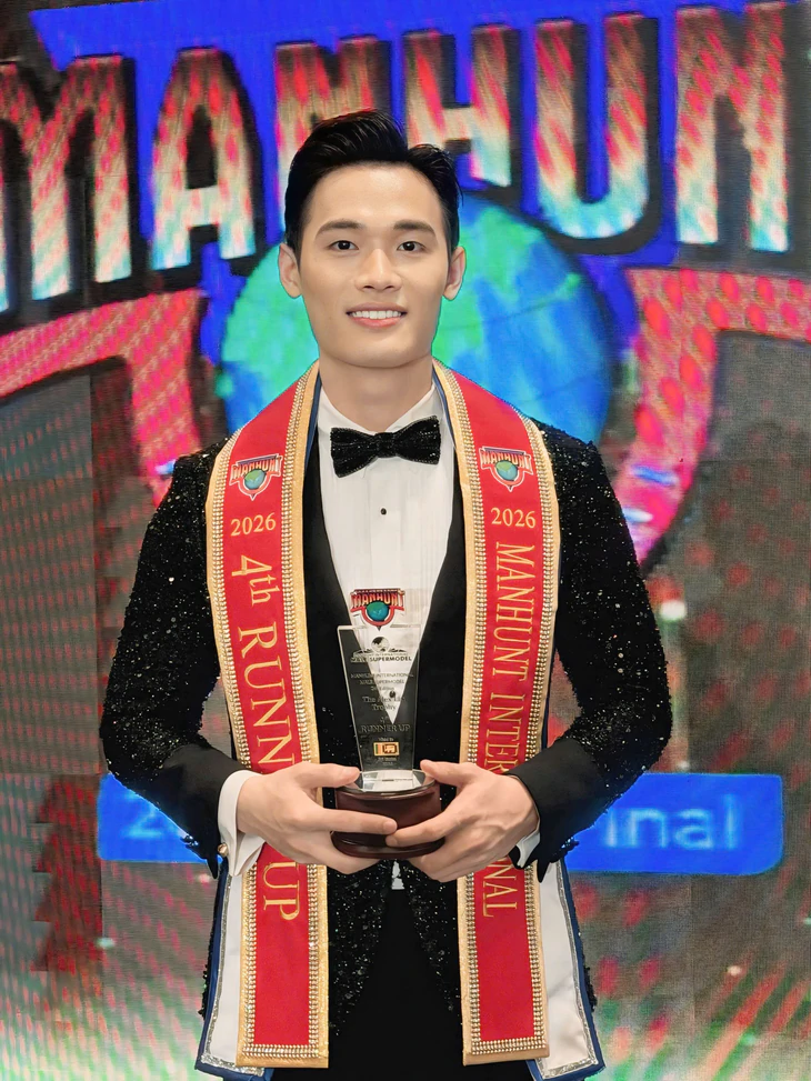 Trần Tiến Dũng đoạt á vương 4 Manhunt International, Việt Nam đăng cai 2027 - Ảnh 2.