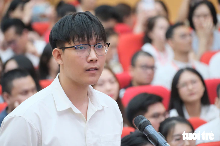 Thủ khoa bác sĩ nội trú Y Hà Nội chọn sản phụ khoa trong của cả hội trường - Ảnh 2.