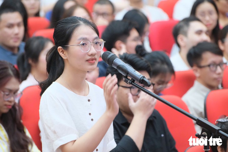 Bác sĩ nội trú chuộng sản phụ khoa: Vì sao ngành mãi không hết hot? - Ảnh 2.