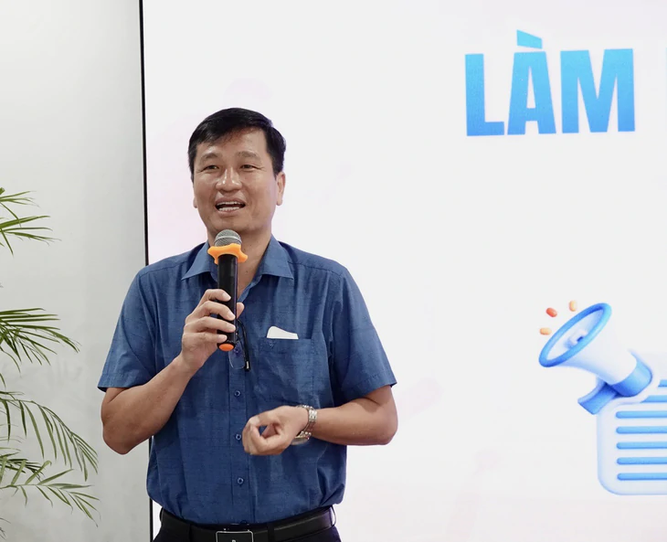 Hơn 100 sinh viên Trường đại học Lạc Hồng học 'Làm báo cùng Tuổi Trẻ' - Ảnh 4.