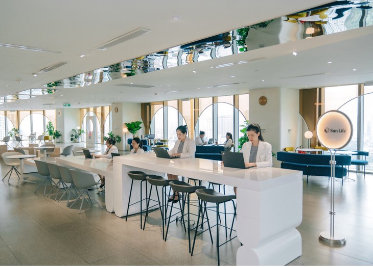Sun Life ghi nhận tăng trưởng tích cực, doanh thu phí bảo hiểm tại Việt Nam đạt 1.480 tỉ đồng - Ảnh 3.