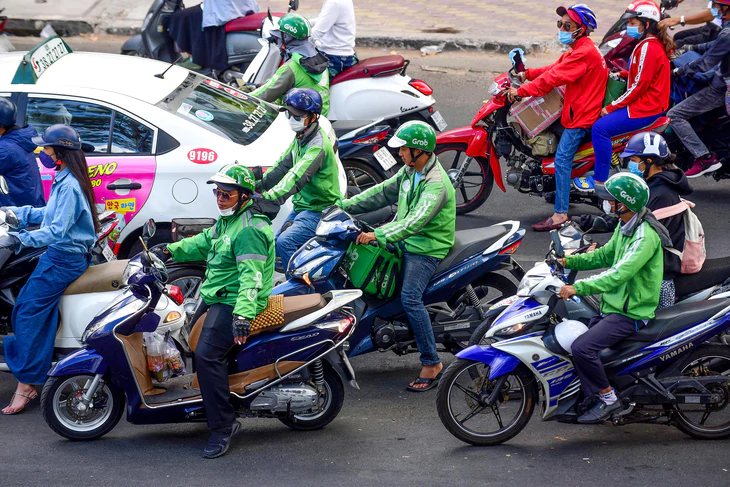 Tài xế Grab rủ nhau tắt app - Ảnh 2.