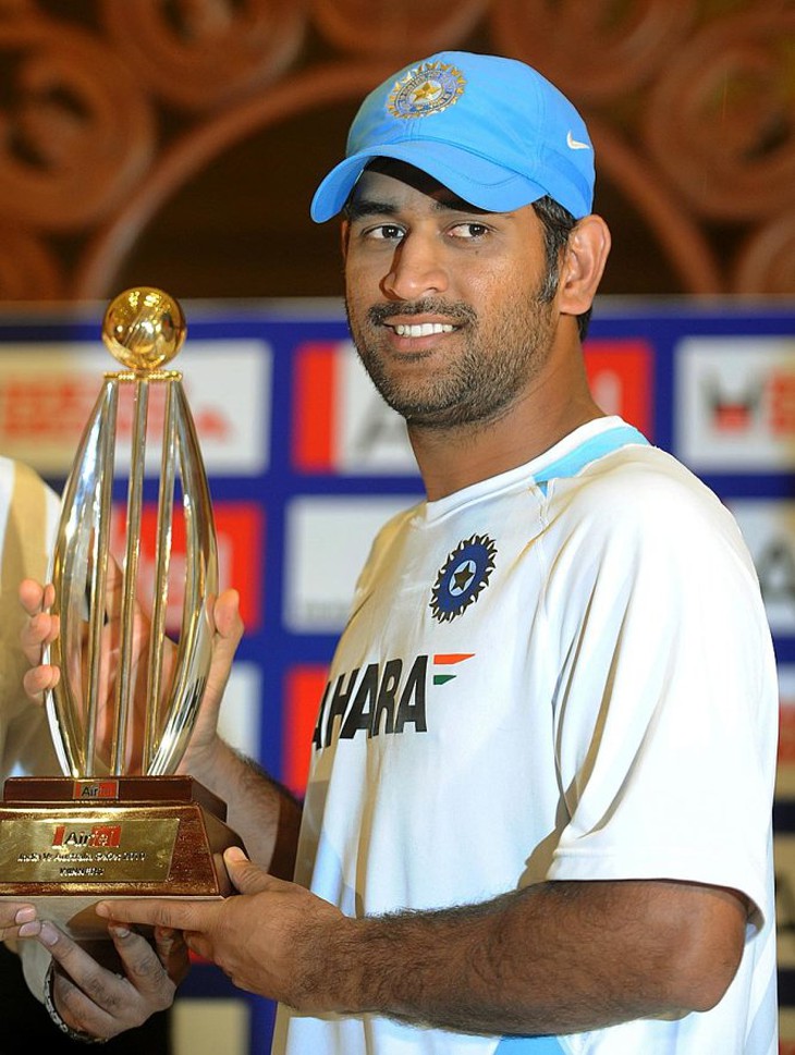 Ngôi sao cricket Mahendra Singh Dhoni của đội Chennai Super Kings đứng hàng thứ 16 các VĐV được trả lương cao nhất thế giới - Ảnh: itimes.com