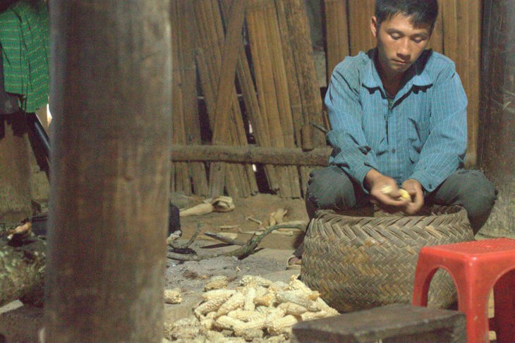 Anh Sùng A Tỏa -Đức Hoàng