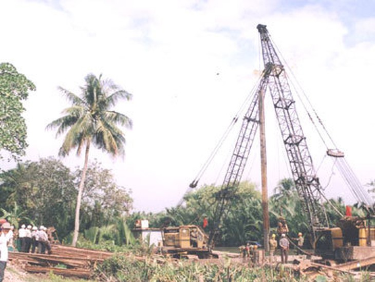 Tiền Giang: khởi công cống Bảo Định