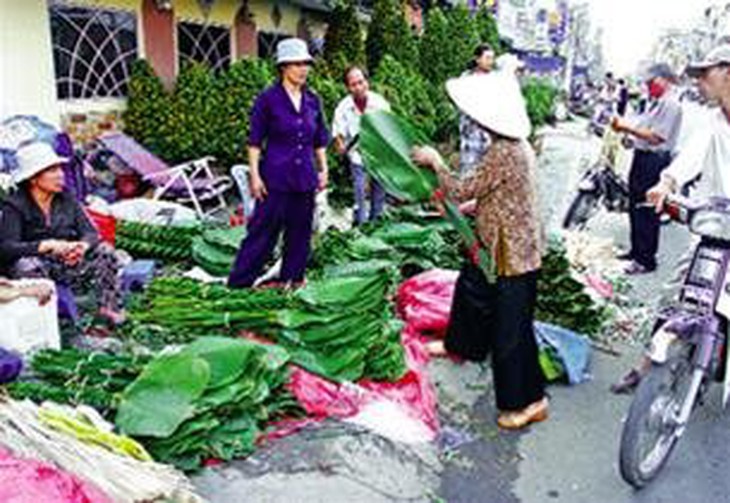 Lá dong chợ Ông Tạ