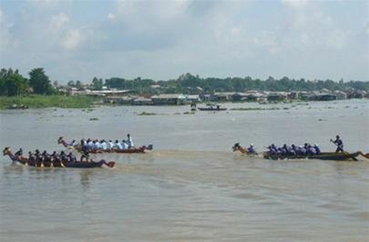 Khai mạc lễ hội vía bà Chúa Xứ núi Sam