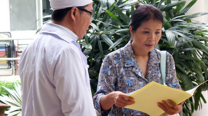 Minh Trang lại về nước đóng phim