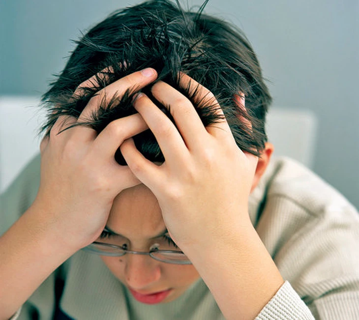 Co quắp, cứng đờ người vì luôn nghĩ mình mắc bệnh nan y, dù khám khắp nơi vẫn ‘bình thường’ - Ảnh 2.