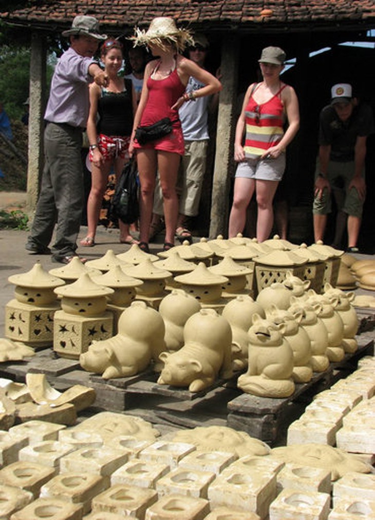Hỗ trợ bảo tồn làng gốm Thanh Hà