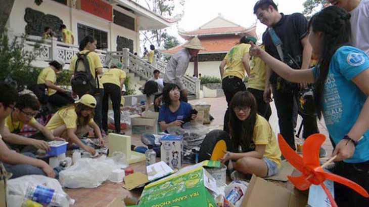 Một ngày chủ nhật, một tương lai xanh