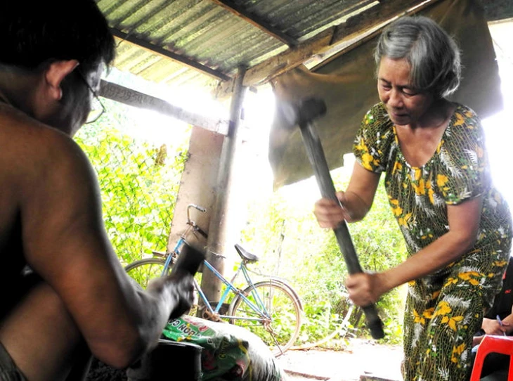 Tần tảo buôn bán 'du mục' theo công trình - Ảnh 4.