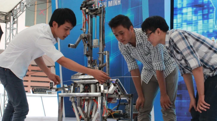 Đi để thấy chân trời khoa học rộng mở - Ảnh 3.