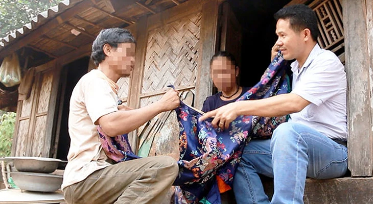 Giữ lửa văn hóa của đồng bào Pa Cô - Ảnh 2.