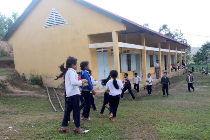 Hai điểm trường chục tỉ xây xong nhưng không một bóng học sinh - Ảnh 8.