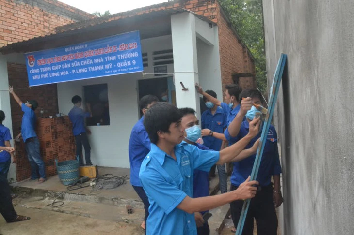 Chiến dịch 'Hành quân xanh' lan tỏa 20 năm dấu chân tình nguyện, vì nhân dân phục vụ - Ảnh 1.