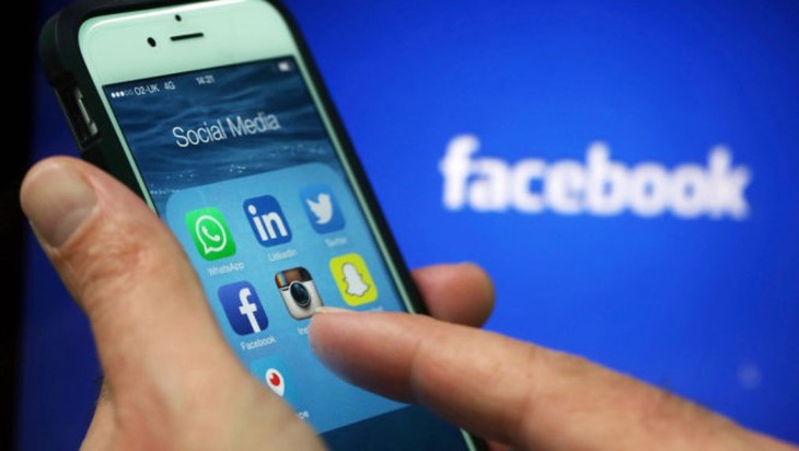 Xử phạt người lấy ảnh vợ cũ đăng lên mạng tìm người 'giao lưu tình cảm' - Ảnh 2.