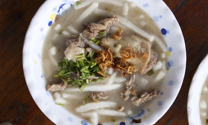 Mê tô bánh canh bột xắt vịt xiêm thủ công mà hào hiệp miền Tây - Ảnh 2.