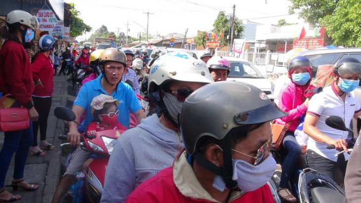 ​Vĩnh Long: Kẹt phà Đình Khao