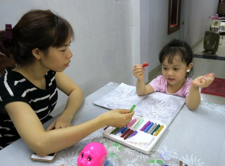 Ba sẽ học lại bài học khen con - Ảnh 2.