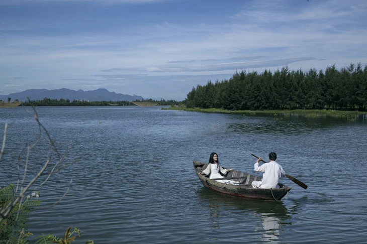 Lê Hiền Hạnh, cô gái khuyết tật trong phim 'Đảo của dân ngụ cư', qua đời ở tuổi 38 - Ảnh 4.