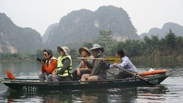 Thăm thú Ninh Bình.