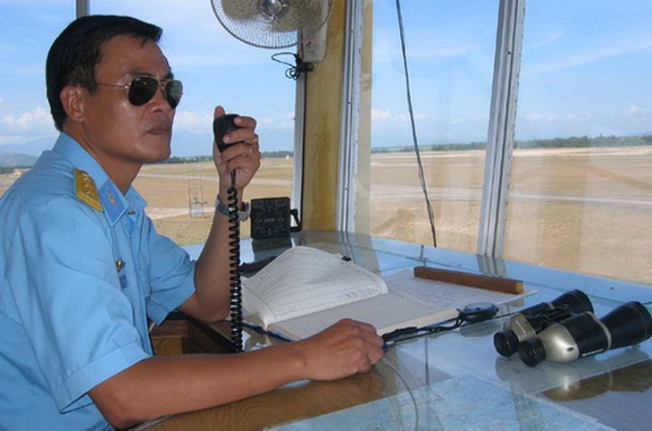 Mãn nhãn, tự hào với những bài bay của phi công quân sự trên máy bay L-39NG - Ảnh 2.